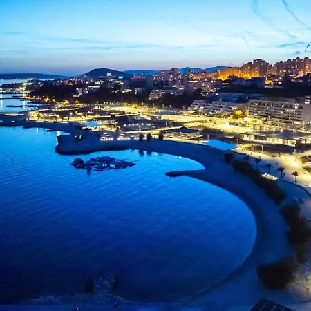 Appartement Ballerina-luxury & Modern, Sea View, Private Garage Parking, Eeasy Access To & Old Town *