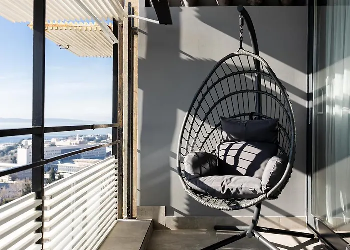Ballerina-luxury & Modern, Sea View, Private Garage Parking, Eeasy Access To & Old Town Split