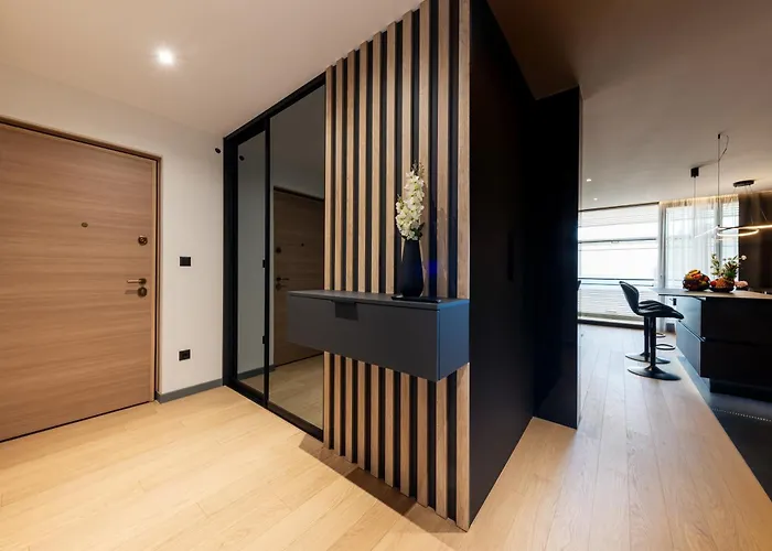 Apartment Ballerina-luxury & Modern, Sea View, Private Garage Parking, Eeasy Access To & Old Town *