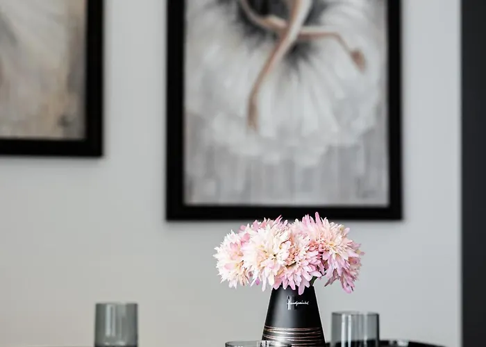 Ballerina-luxury & Modern, Sea View, Private Garage Parking, Eeasy Access To & Old Town Split